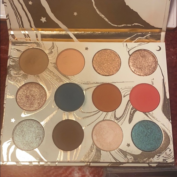 Eyeshadow Bundle - Picture 4 of 11